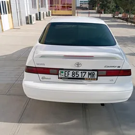 Toyota Camry 1999