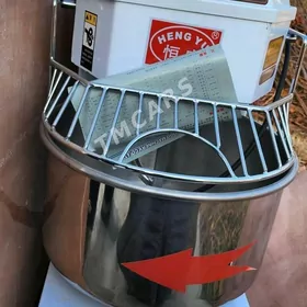 hamyr garýan meşalka мешалка м