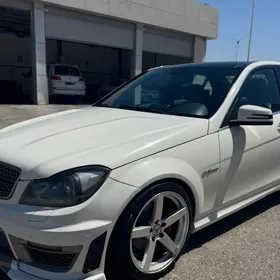 Mercedes-Benz C300 2009