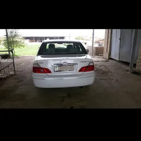 Toyota Avalon 2003