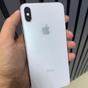 iPhone Xs max 82