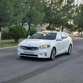 Kia Cadenza 2017