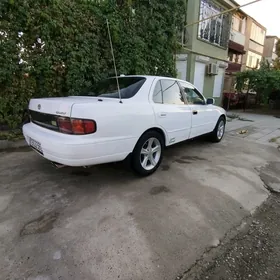 Toyota Camry 1993