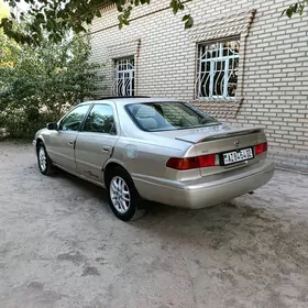 Toyota Camry 1998