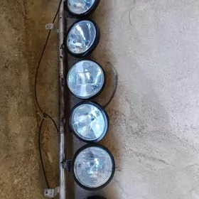volvo prožektor çyra