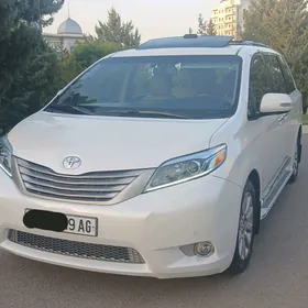 Toyota Sienna 2016