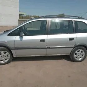 Opel Zafira 2002
