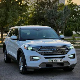 Ford Explorer 2021