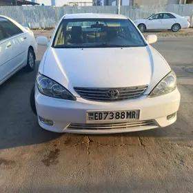 Toyota Camry 2003
