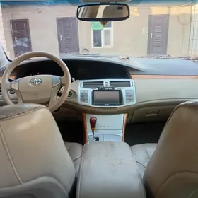 Toyota Avalon 2005