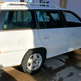 Opel Astra 1995