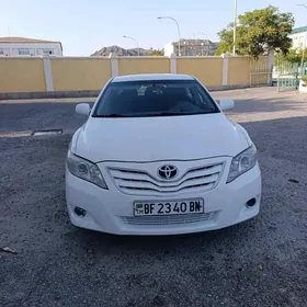 Toyota Camry 2010