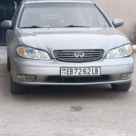Infiniti I30 2001