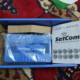 SATCOM TUNER