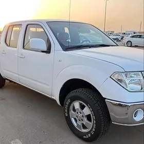 Nissan Navara 2010