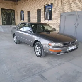 Toyota Camry 1992
