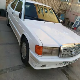 Mercedes-Benz 190E 1989
