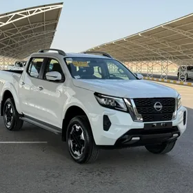 Nissan Navara 2025
