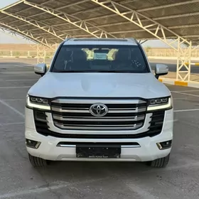 Toyota Land Cruiser 2025