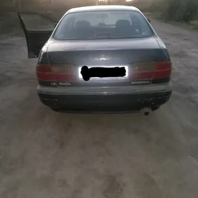 Toyota Corona 1995