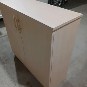 kowuş goýulýan mebel