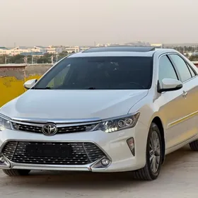 Toyota Camry 2017
