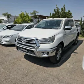 Toyota Hilux 2025