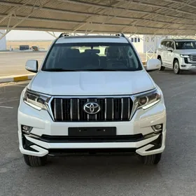 Toyota Land Cruiser Prado 2023