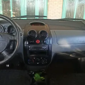 Daewoo Kalos 2004