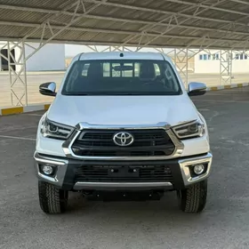 Toyota Hilux 2025