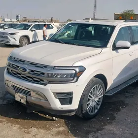 Ford Expedition 2022