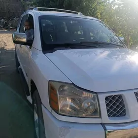 Nissan Armada 2004