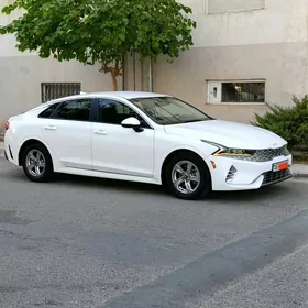 Kia K5 2022