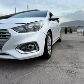 Hyundai Accent 2020