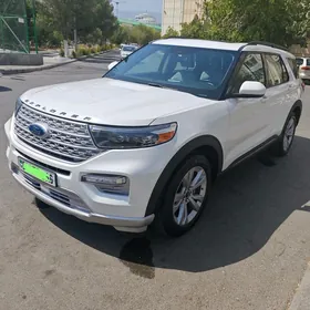 Ford Explorer 2021