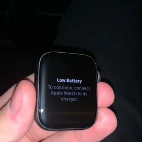 Apple watch 5/44