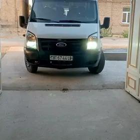 Mitsubishi Rosa 2013