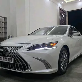 Lexus ES 350 2022