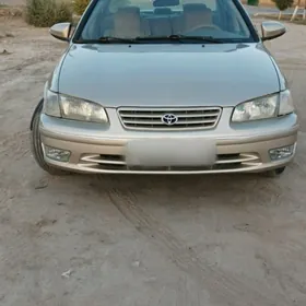 Toyota Camry 1997