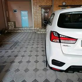 Mitsubishi ASX 2023