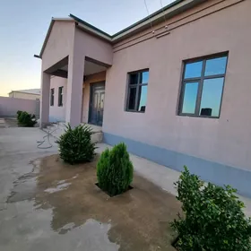 Täze metjidiñ arkasy 30 ýyllyk
