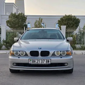 BMW E39 2002