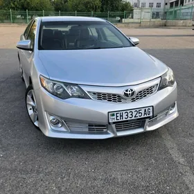 Toyota Camry 2013