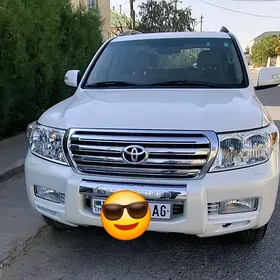 Toyota Land Cruiser 2010