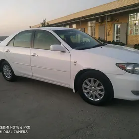 Toyota Camry 2005