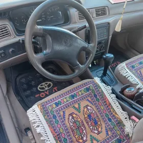 Toyota Camry 1998
