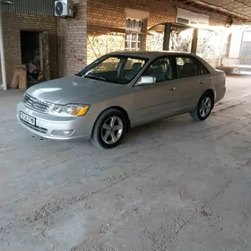 Toyota Avalon 2000