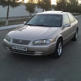 Toyota Camry 1998