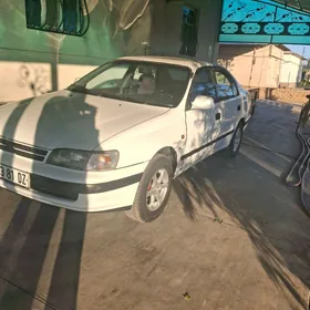 Toyota Carina 1993