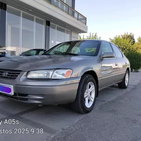 Toyota Camry 1999